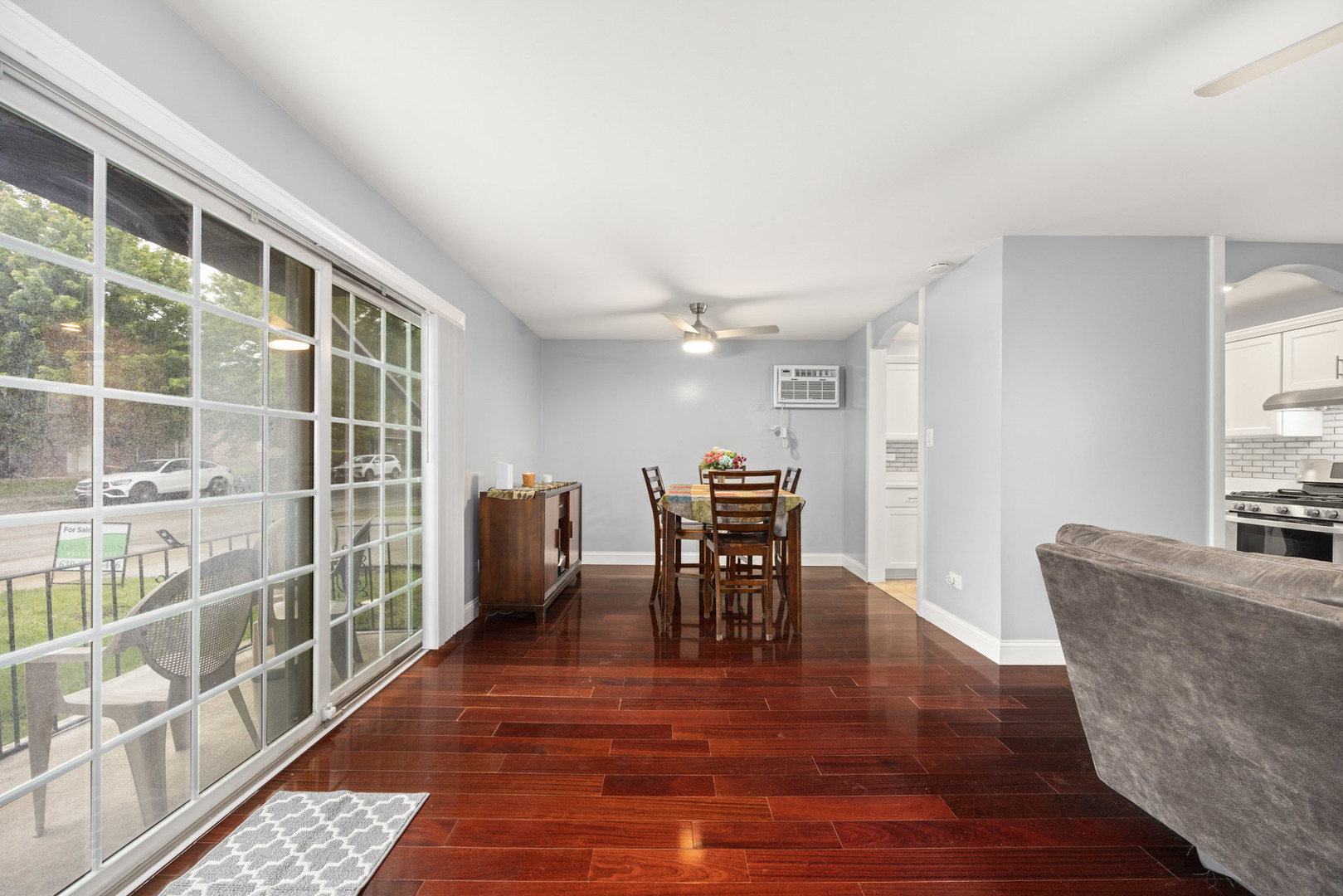 7008 O'Connell Drive, Unit 101 Chicago Ridge, IL 60415 - Photo 6 of 16 Gallery Image 6