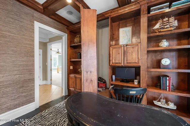 $1,250,000 | 516 Chesapeake Place, Greenville, NC 27858