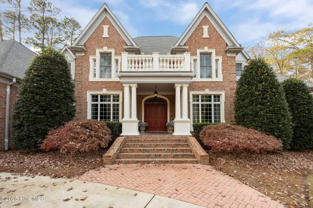 $1,250,000 | 516 Chesapeake Place, Greenville, NC 27858