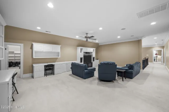 $1,250,000 | 516 Chesapeake Place, Greenville, NC 27858