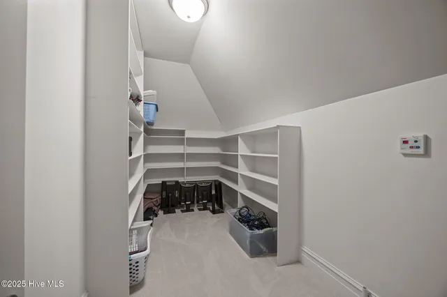 $1,250,000 | 516 Chesapeake Place, Greenville, NC 27858