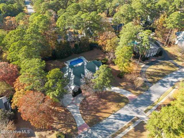 $1,250,000 | 516 Chesapeake Place, Greenville, NC 27858