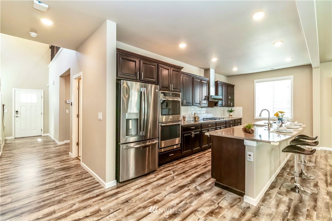 23701 43rd Drive Southeast Bothell, WA 98021 - Photo 7 of 40