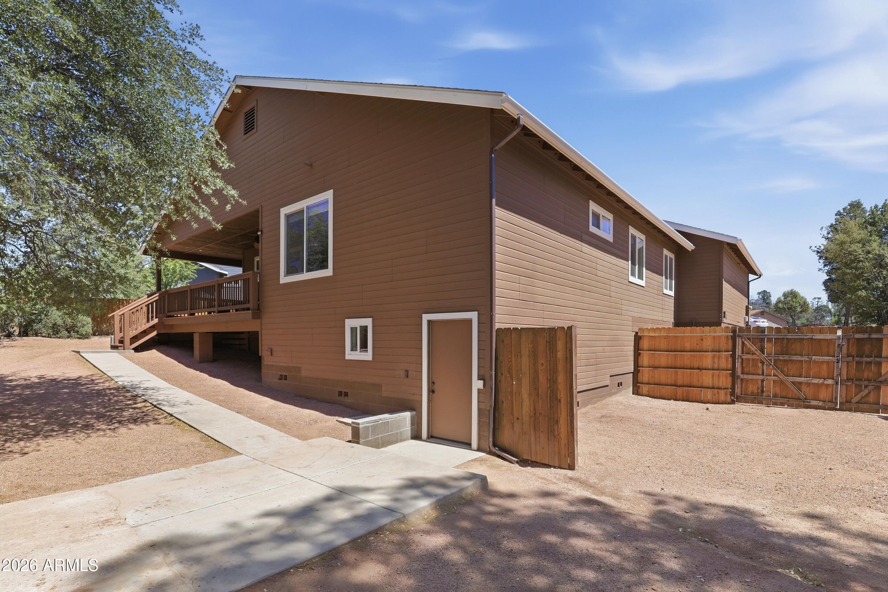 412 South Forest Ridge Court Payson, AZ 85541 - Photo 27 of 33 Back Yard (2)