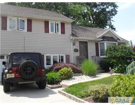 2 Wilshire Road Edison, NJ 08817 - Photo 1 of 20 Gallery Image 1