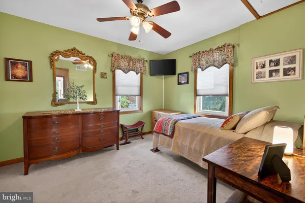 $275,000 | 1204 Brown Street, Wilmington, DE 19805