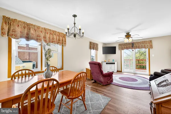 $275,000 | 1204 Brown Street, Wilmington, DE 19805