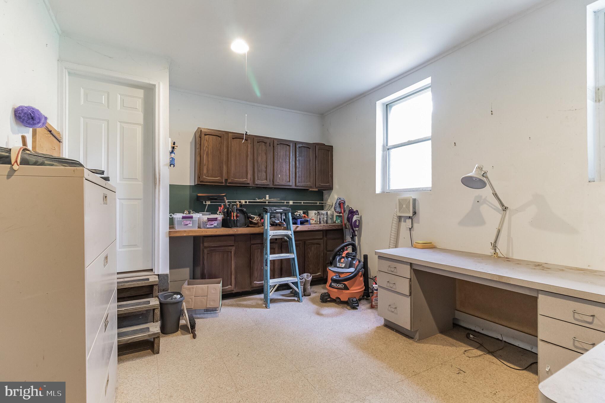 201 Hendrickson Mill Road Swedesboro, NJ 08085 - Photo 18 of 46 Work shop