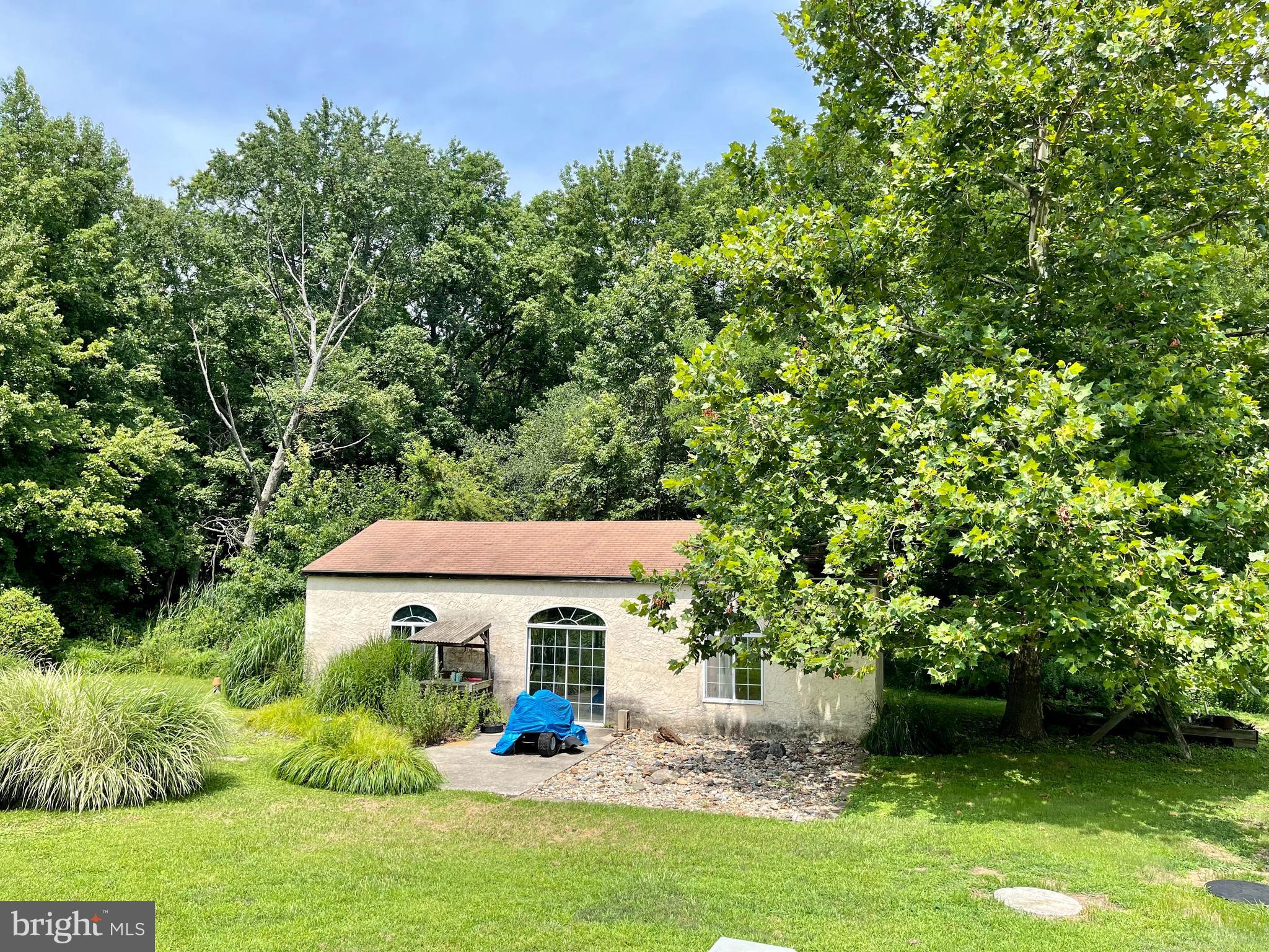 201 Hendrickson Mill Road Swedesboro, NJ 08085 - Photo 4 of 46 Outer building