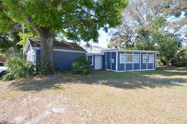$975,000 | 2800 Dartmouth Avenue North, St. Petersburg, FL 33713