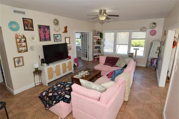 $975,000 | 2800 Dartmouth Avenue North, St. Petersburg, FL 33713