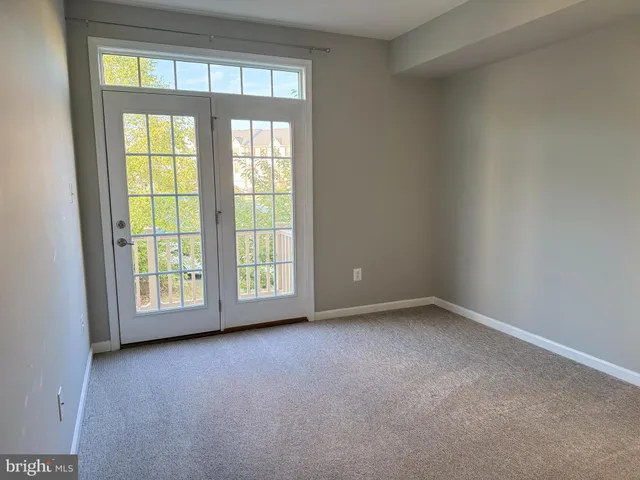 a view of a big room with an empty space