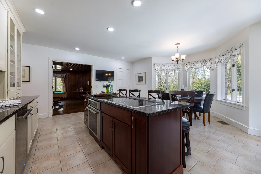 136 White Birch Circle Scituate, RI 02831 - Photo 32 of 49