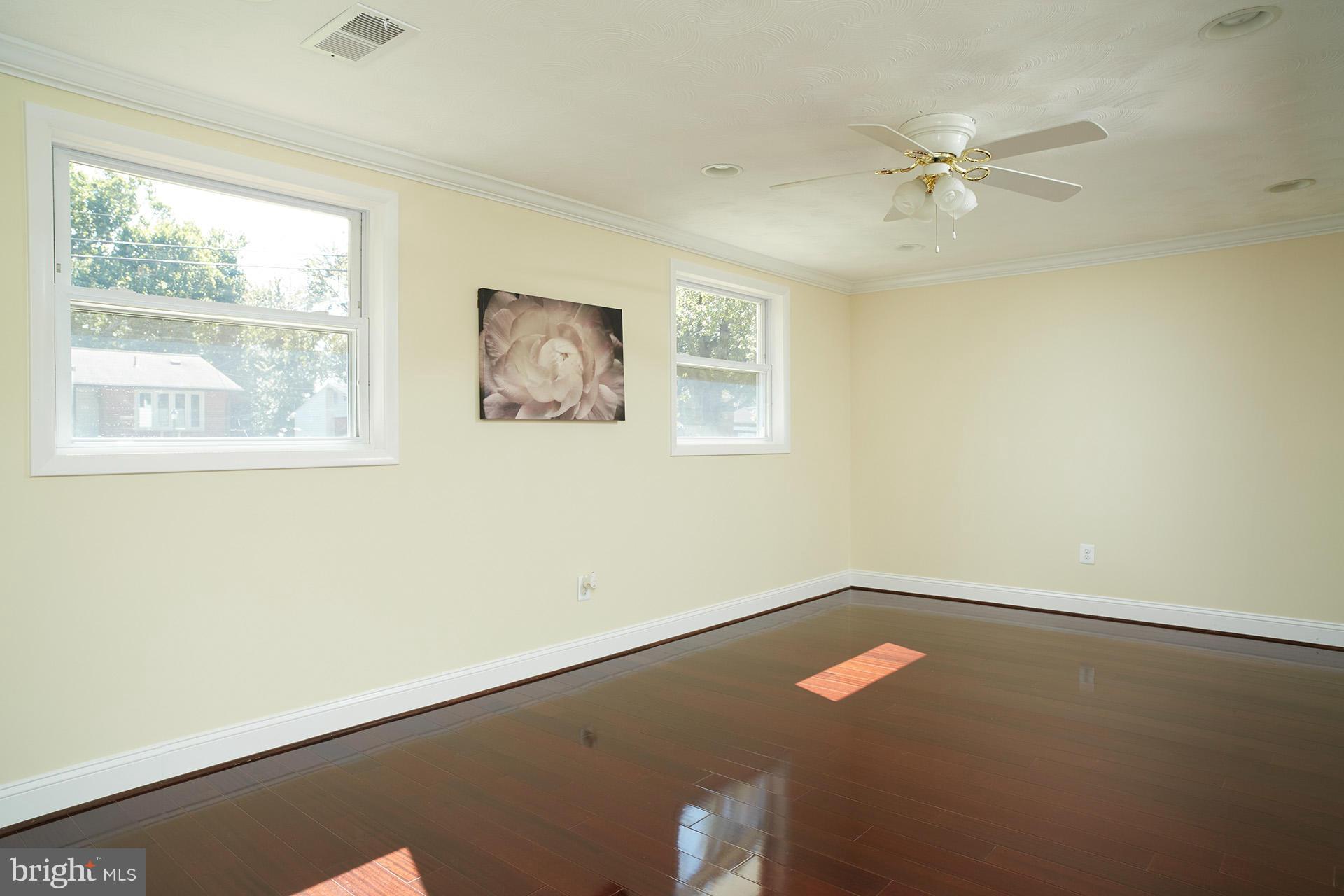 420 Torrington Place Silver Spring, MD 20901 - Photo 19 of 30 Family Room