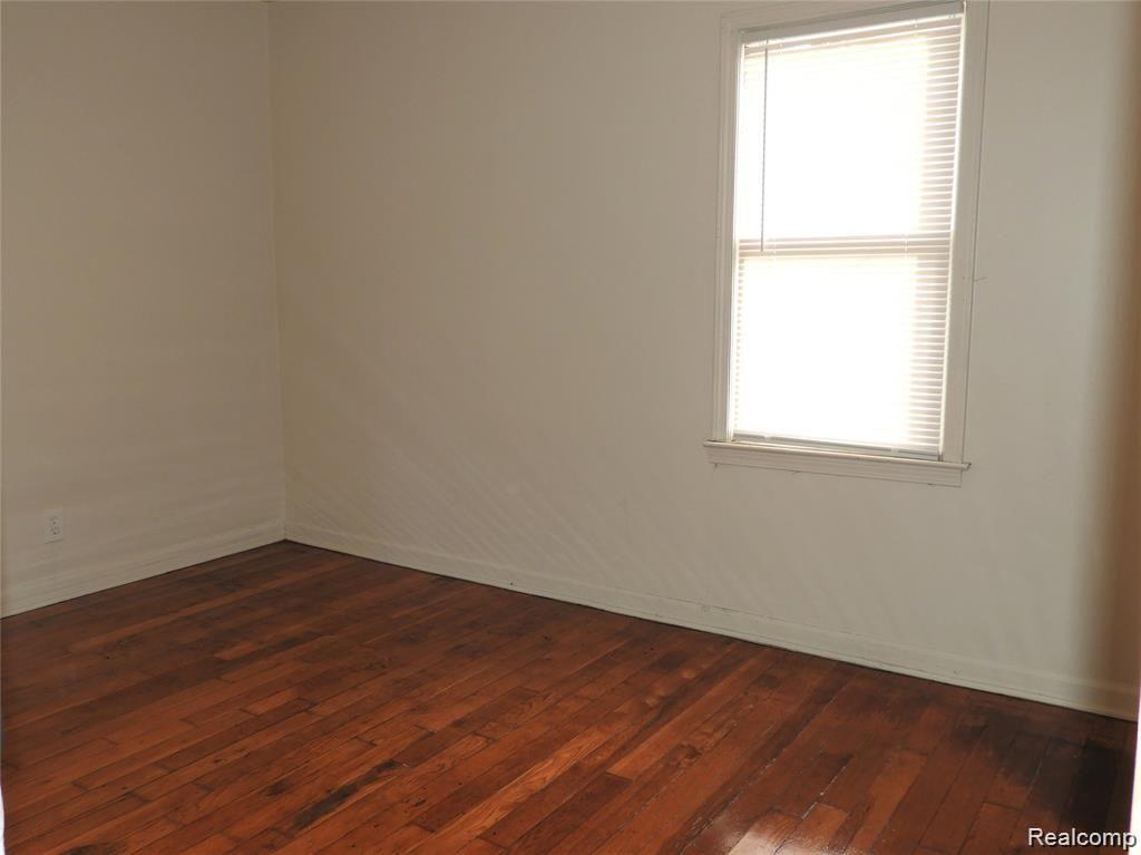 11740 Nottingham Road Detroit, MI 48224 - Photo 9 of 14