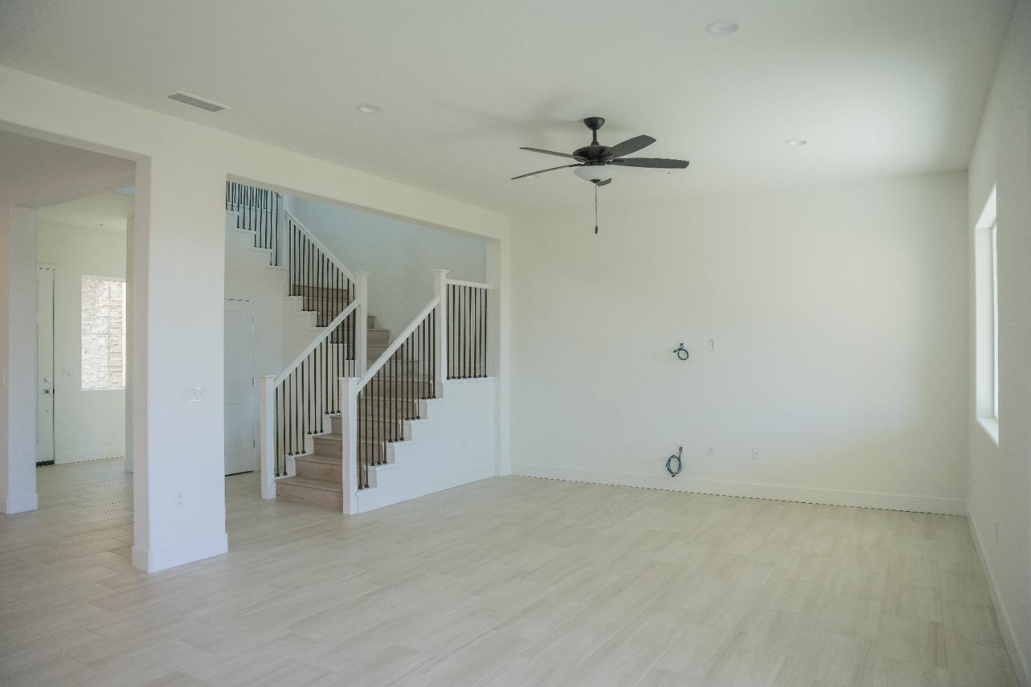 4124 Blackfish Road Madera, CA 93636 - Photo 11 of 53 Gallery Image 11