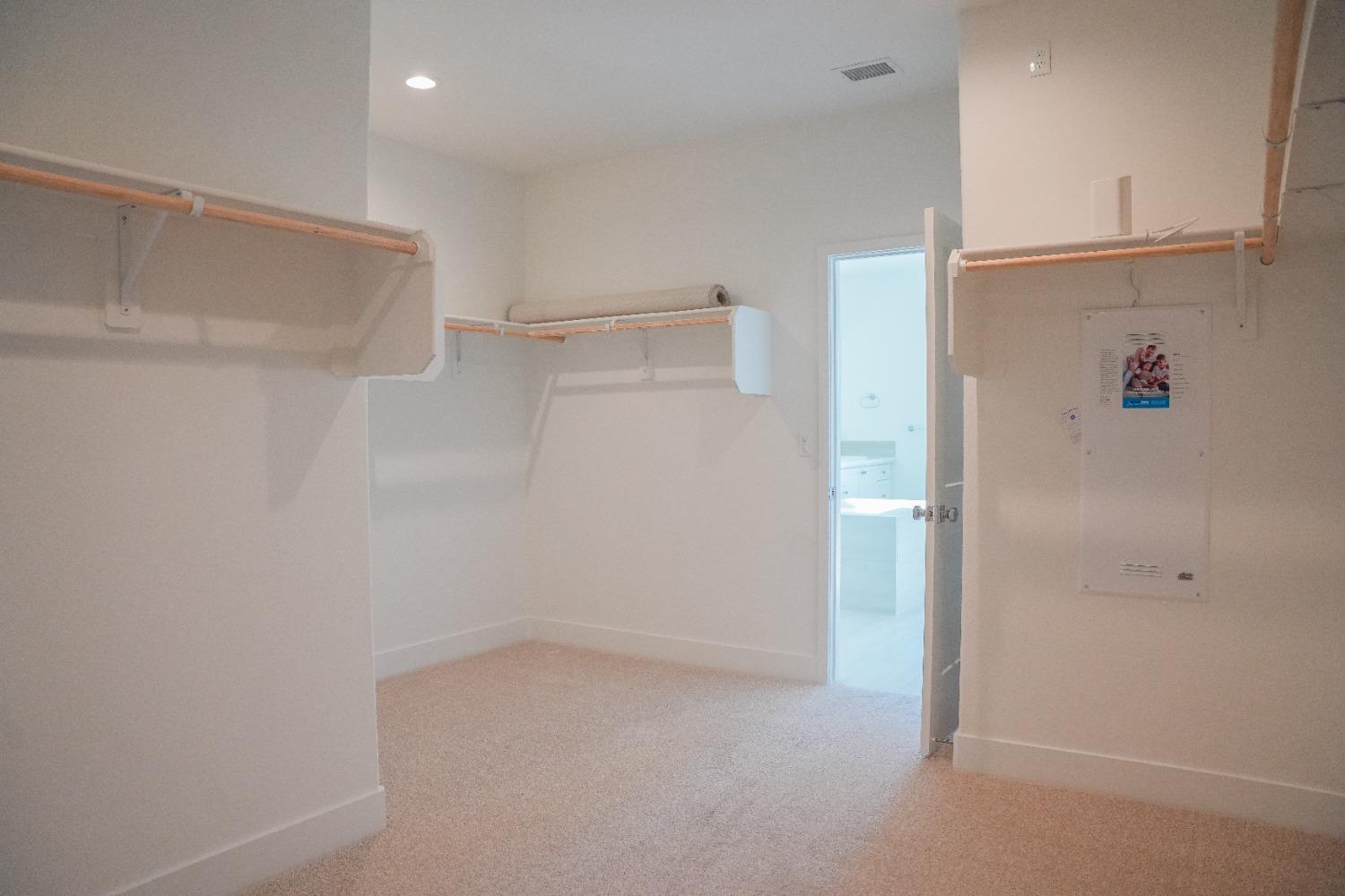 4124 Blackfish Road Madera, CA 93636 - Photo 28 of 53 Gallery Image 28