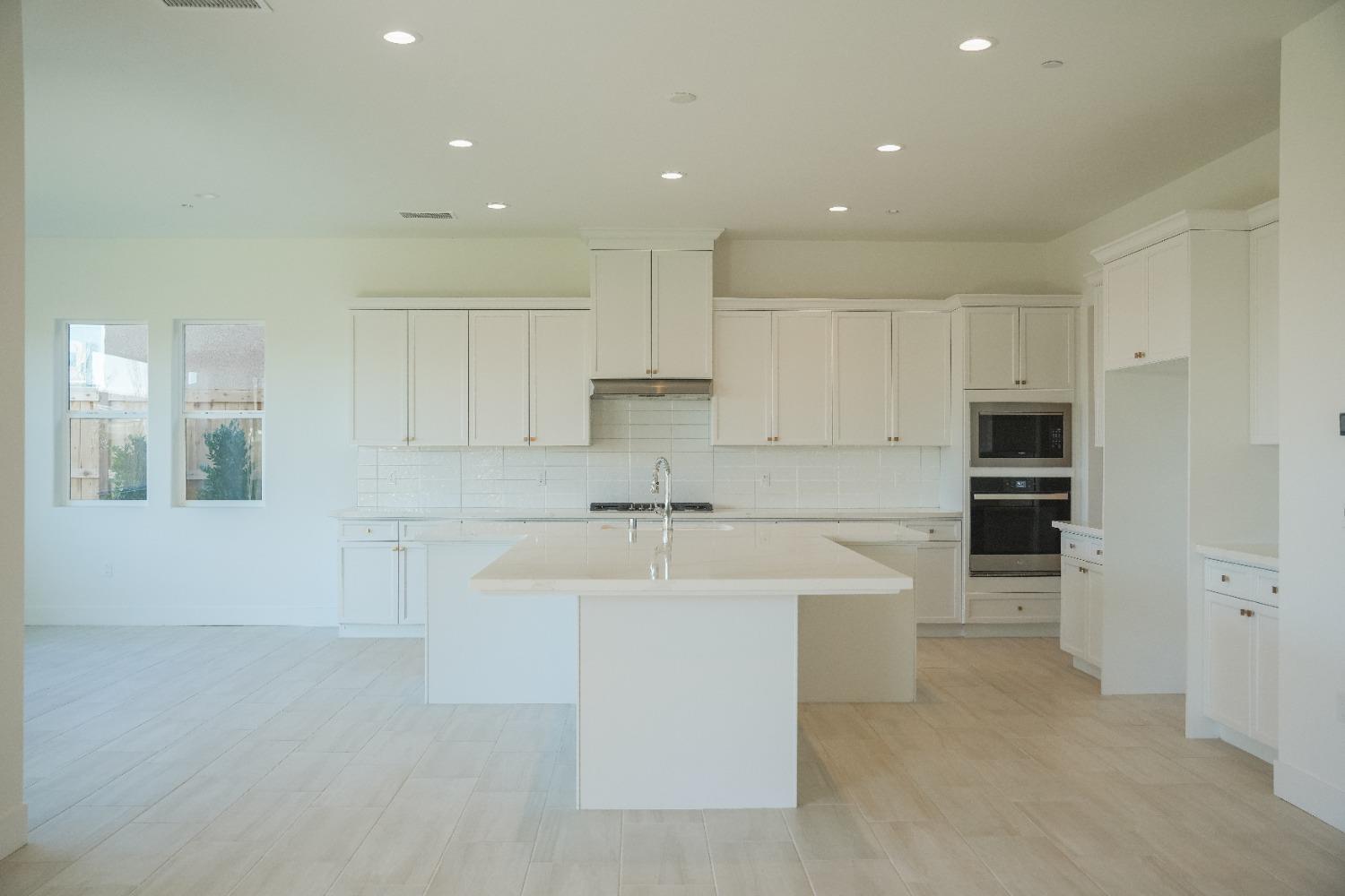 4124 Blackfish Road Madera, CA 93636 - Photo 31 of 53 Gallery Image 31