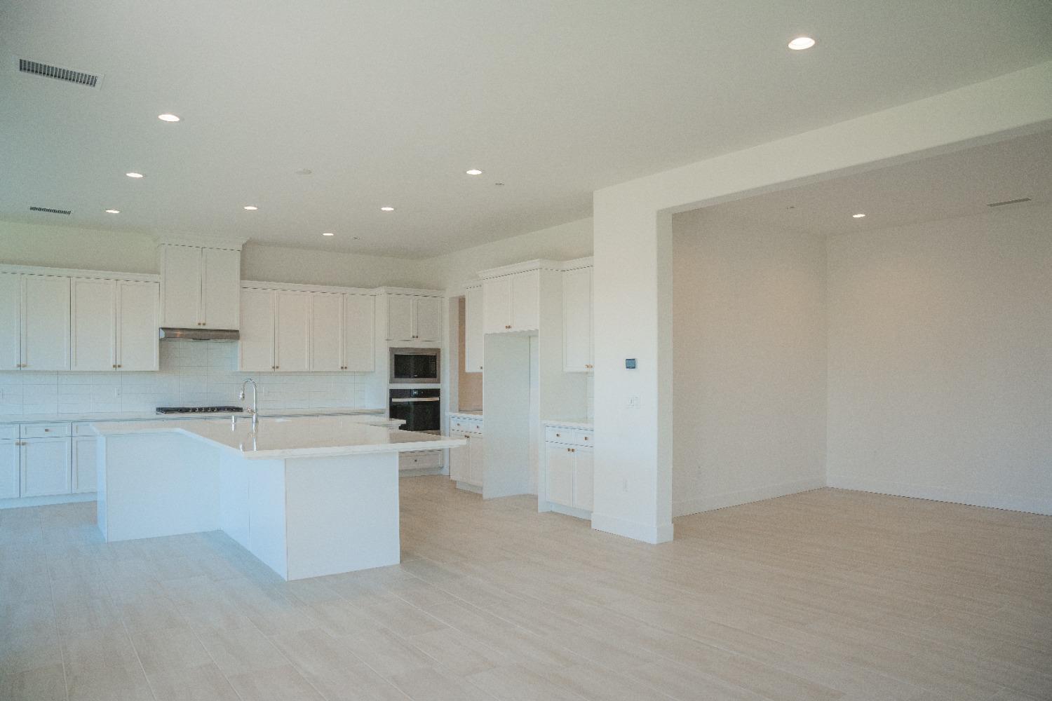 4124 Blackfish Road Madera, CA 93636 - Photo 32 of 53 Gallery Image 32