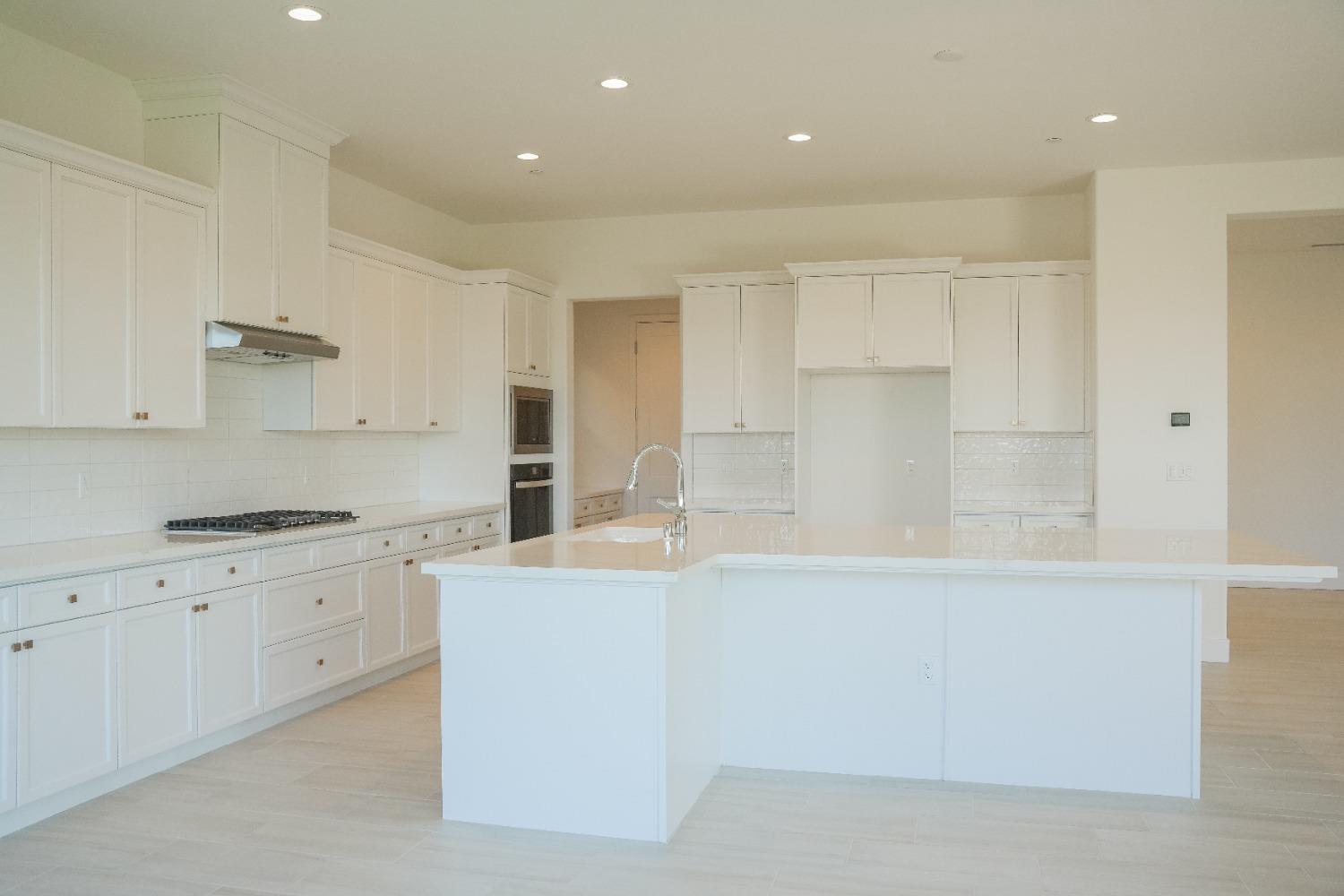 4124 Blackfish Road Madera, CA 93636 - Photo 35 of 53 Gallery Image 35