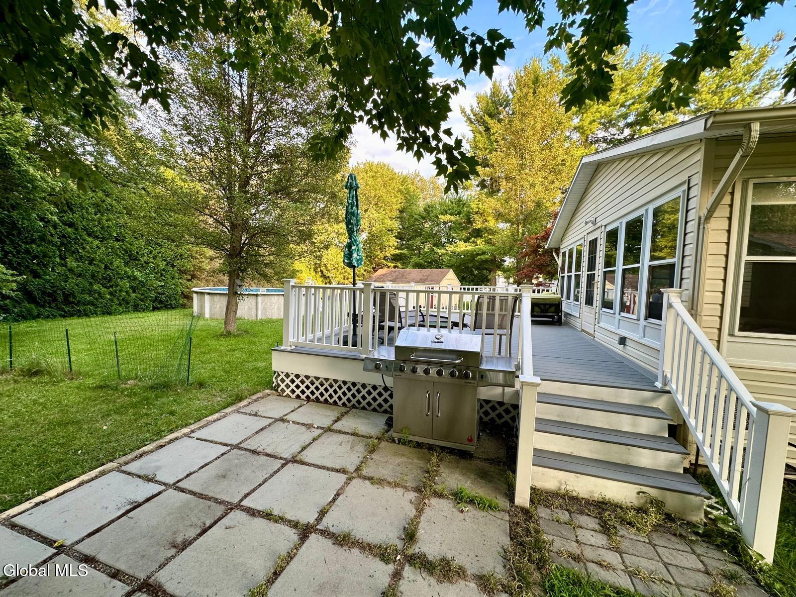 229 Middletown Road Waterford, NY 12188 - Photo 6 of 50 7c40764e-0808-4f54-91b9-17951b5340cc