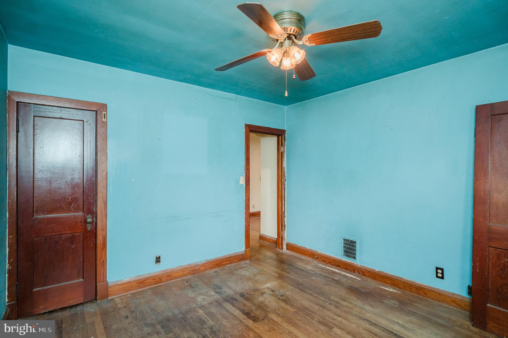 501 Middle River Road Baltimore, MD 21220 - Photo 18 of 39