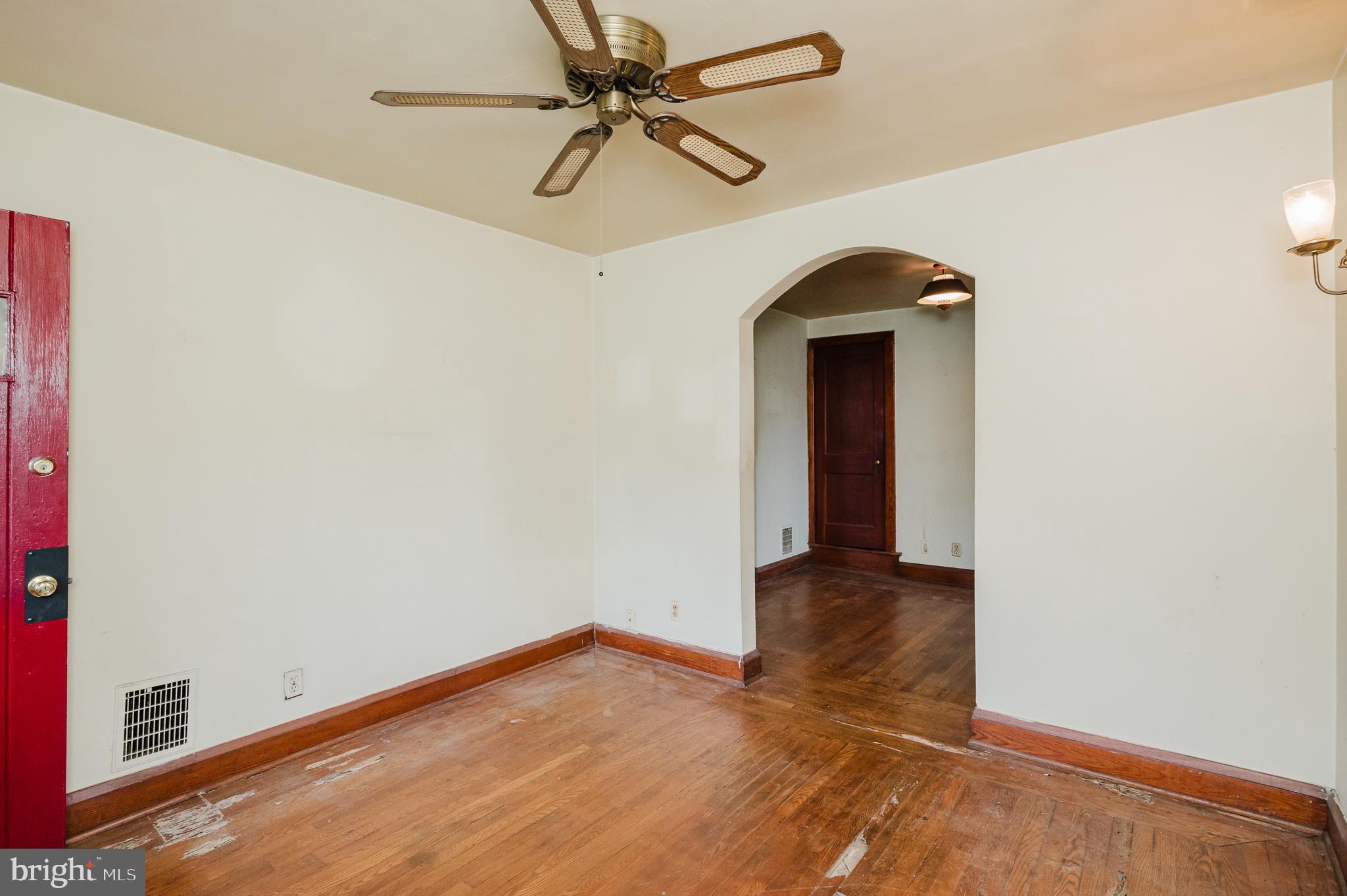 501 Middle River Road Baltimore, MD 21220 - Photo 4 of 39