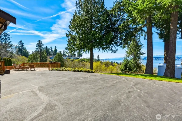 $1,295,000 | 8910 56th Place West, Mukilteo, WA 98275