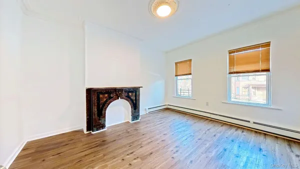 $400,000 | 411-413 Liberty Street, Newburgh, NY 12550