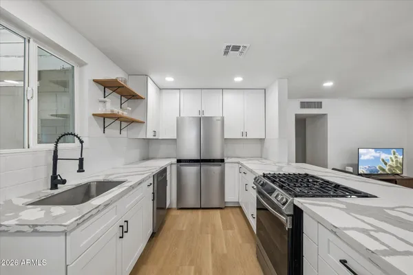 $499,999 | 4112 6th Avenue Northwest, Phoenix, AZ 85013