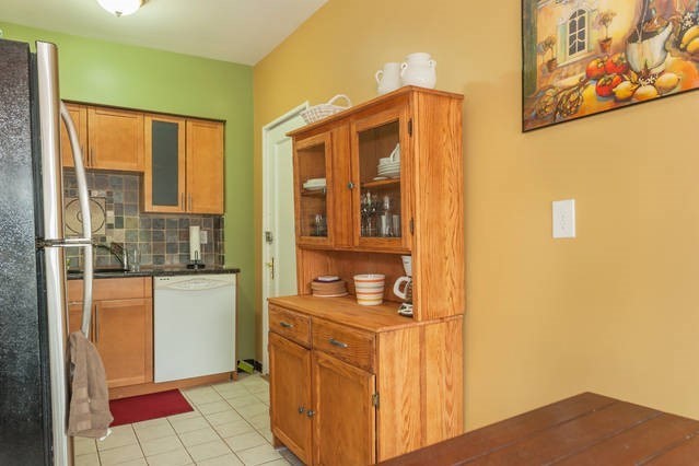130 Sutherland Road, Unit 5 Boston, MA 02135 - Photo 15 of 15