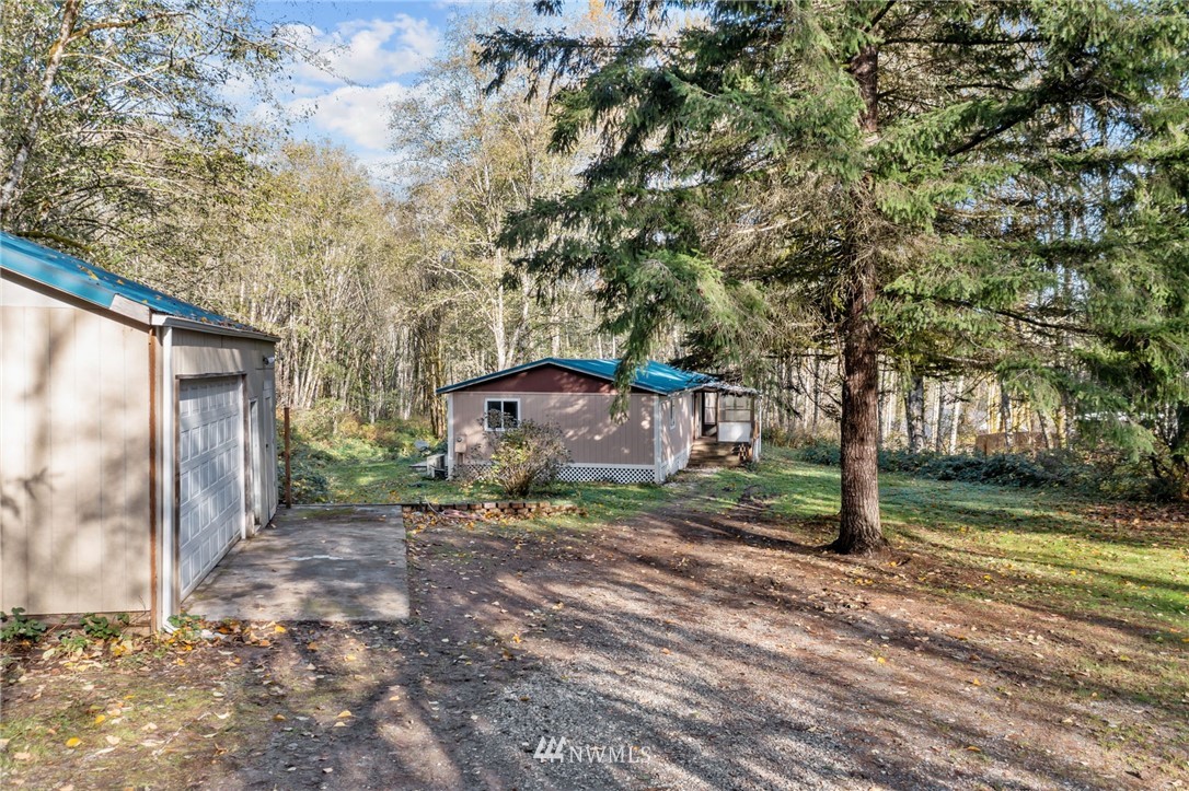 4405 Southwest County Line Road Port Orchard, WA 98367 - Photo 1 of 33 Gallery Image 1