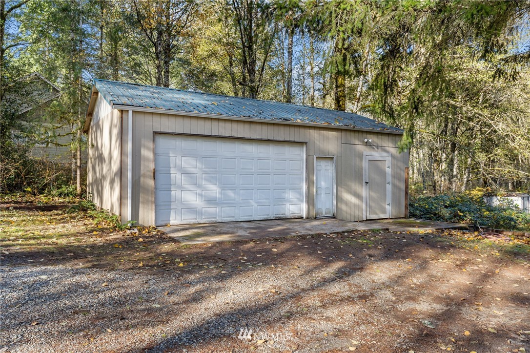 4405 Southwest County Line Road Port Orchard, WA 98367 - Photo 3 of 33 Gallery Image 3