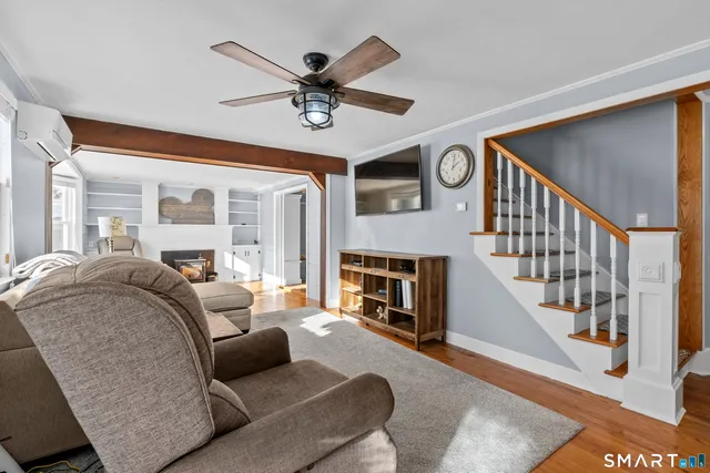 $480,000 | 420 Halladay Avenue West, Suffield, CT 06078