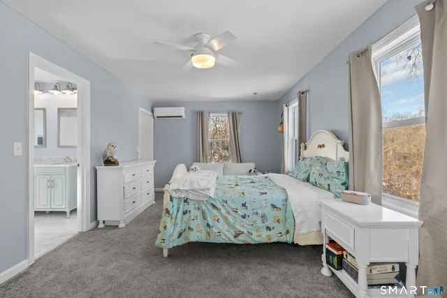 $480,000 | 420 Halladay Avenue West, Suffield, CT 06078