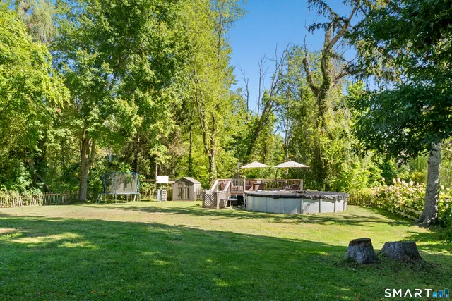 $480,000 | 420 Halladay Avenue West, Suffield, CT 06078