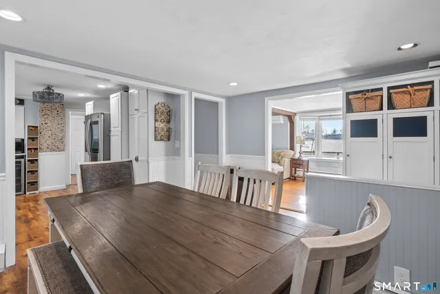 $480,000 | 420 Halladay Avenue West, Suffield, CT 06078