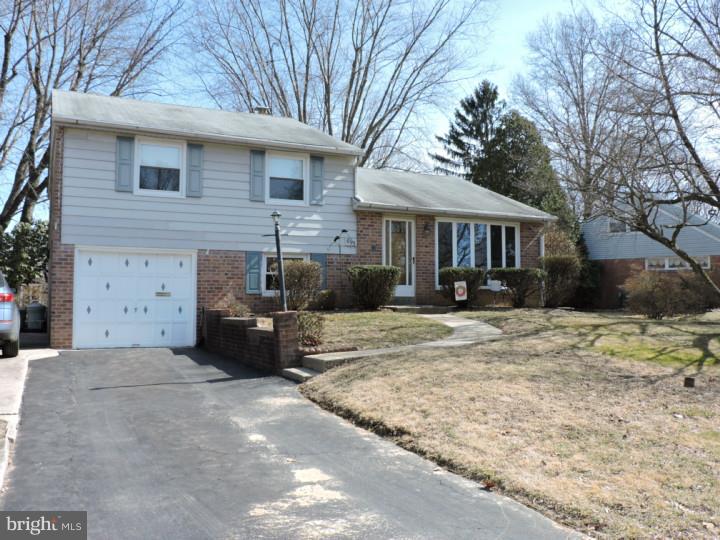 695 Vernon Road Springfield, PA 19064 - Photo 1 of 25