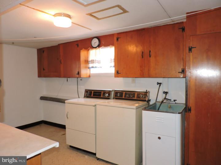 695 Vernon Road Springfield, PA 19064 - Photo 20 of 25