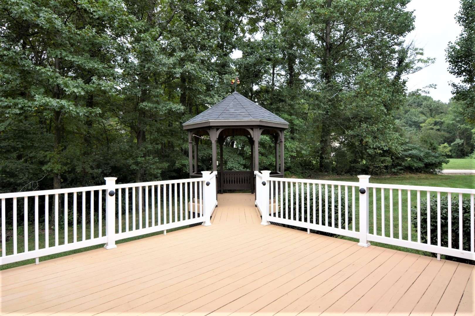 5900 Hausman Road Mount Vernon, IN 47620 - Photo 28 of 35 Gallery Image 28