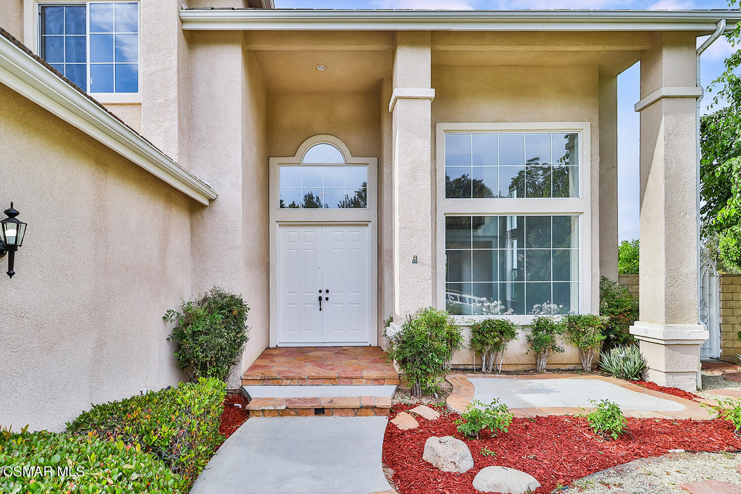 15 Mollison Drive Simi Valley, CA 93065 - Photo 4 of 71 aFront5