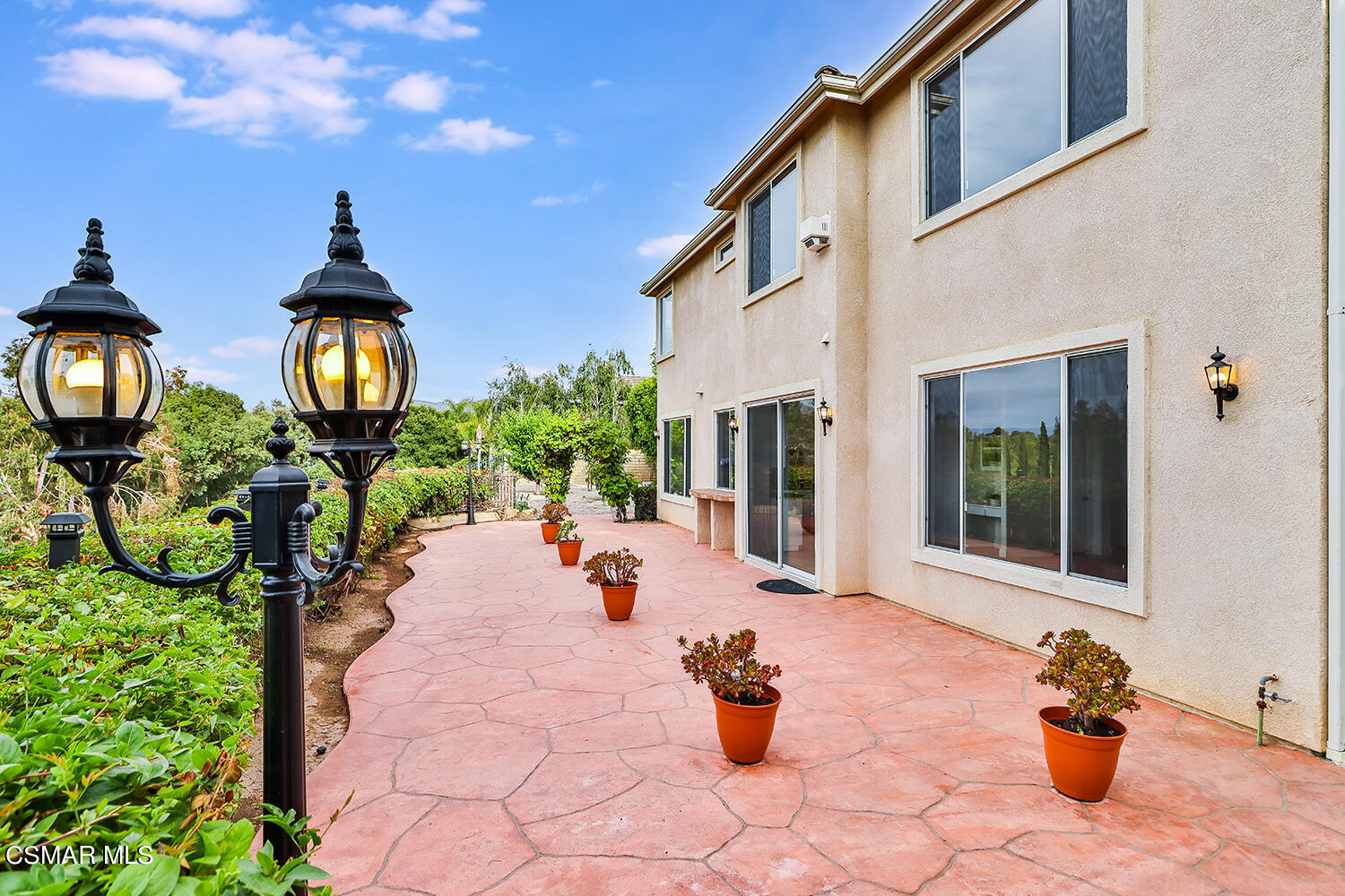 15 Mollison Drive Simi Valley, CA 93065 - Photo 57 of 71 lBackyard5