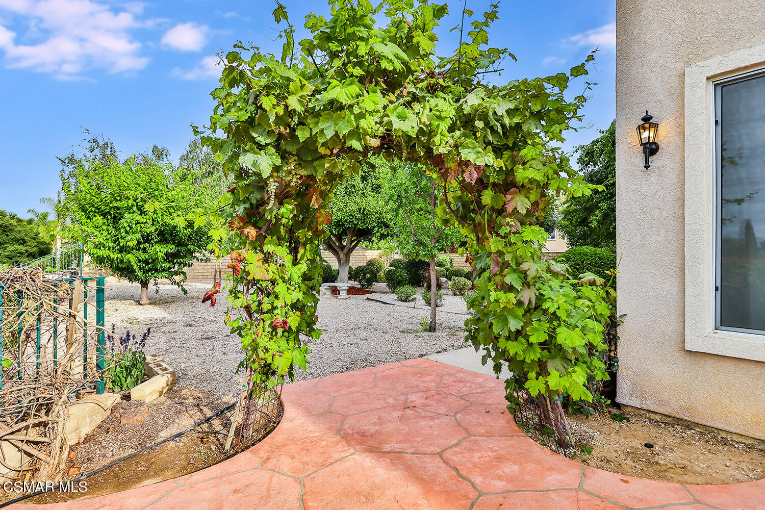 15 Mollison Drive Simi Valley, CA 93065 - Photo 60 of 71 lBackyard7