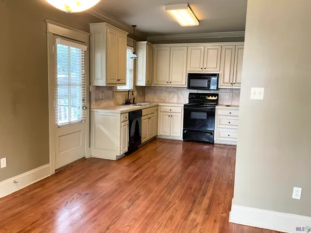 $1,595 | 644 St Landry Street, Baton Rouge, LA 70806