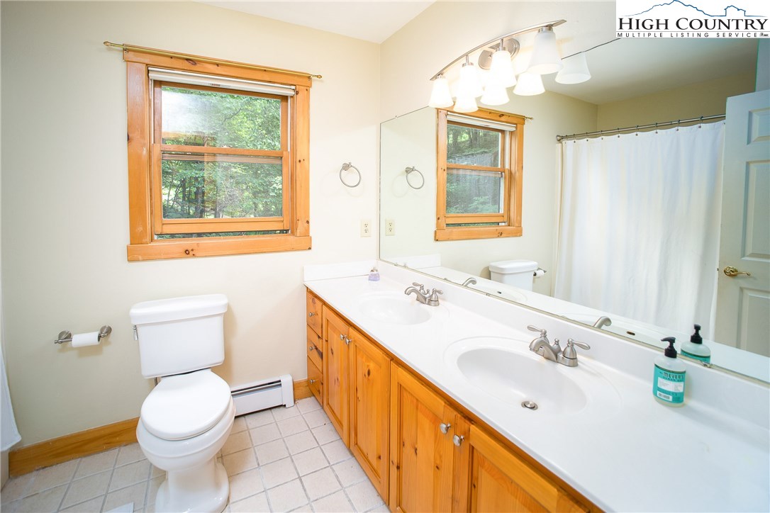 2298 Russ Cornett Road Boone, NC 28607 - Photo 20 of 33 Gallery Image 20