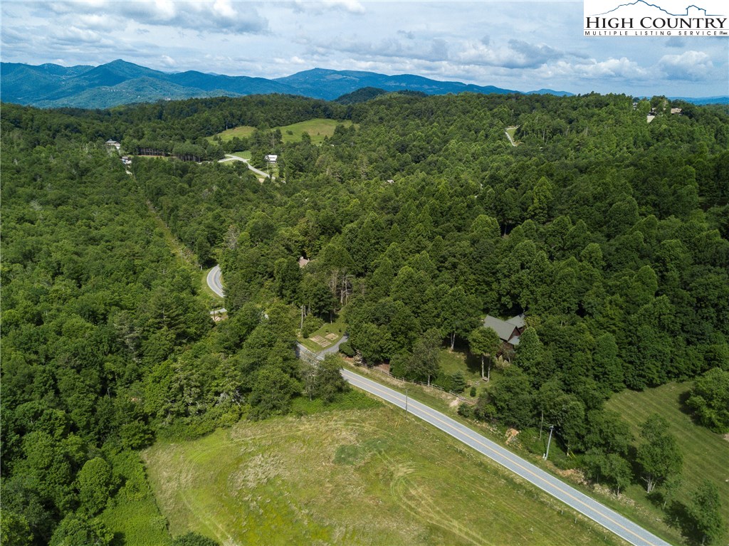 2298 Russ Cornett Road Boone, NC 28607 - Photo 32 of 33 Gallery Image 32