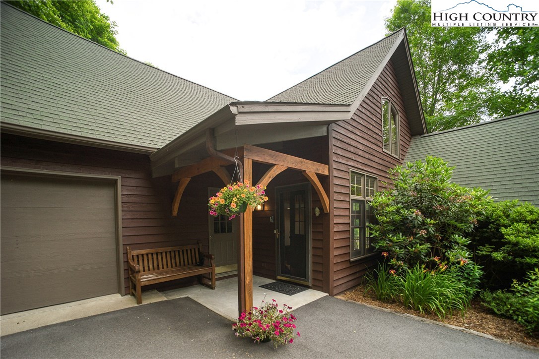 2298 Russ Cornett Road Boone, NC 28607 - Photo 6 of 33 Gallery Image 6