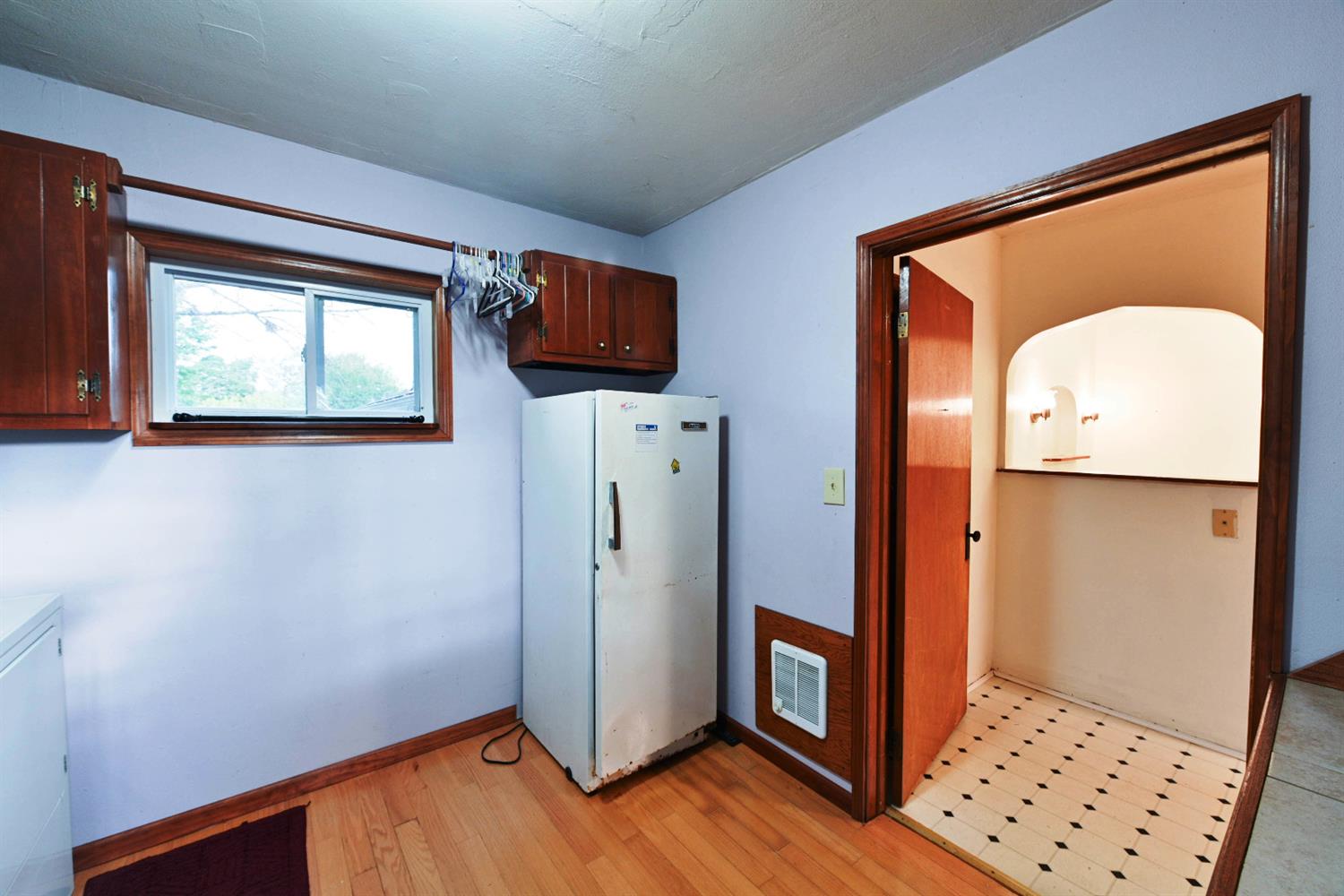 513 5th Street Rising Sun, IN 47040 - Photo 15 of 24