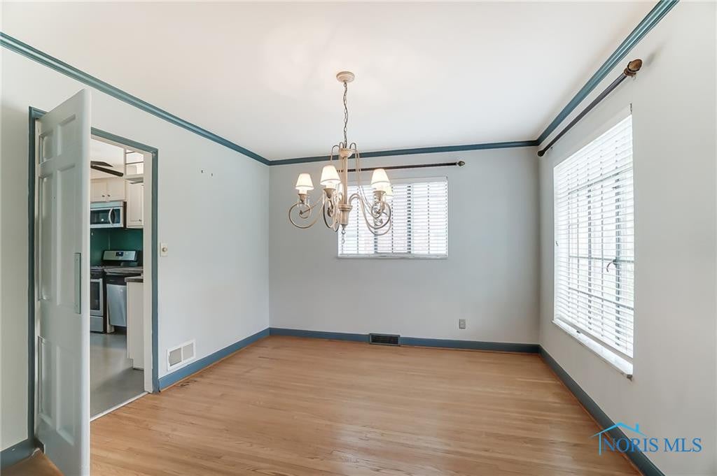 2727 Cheltenham Road Toledo, OH 43606 - Photo 10 of 31 Gallery Image 10