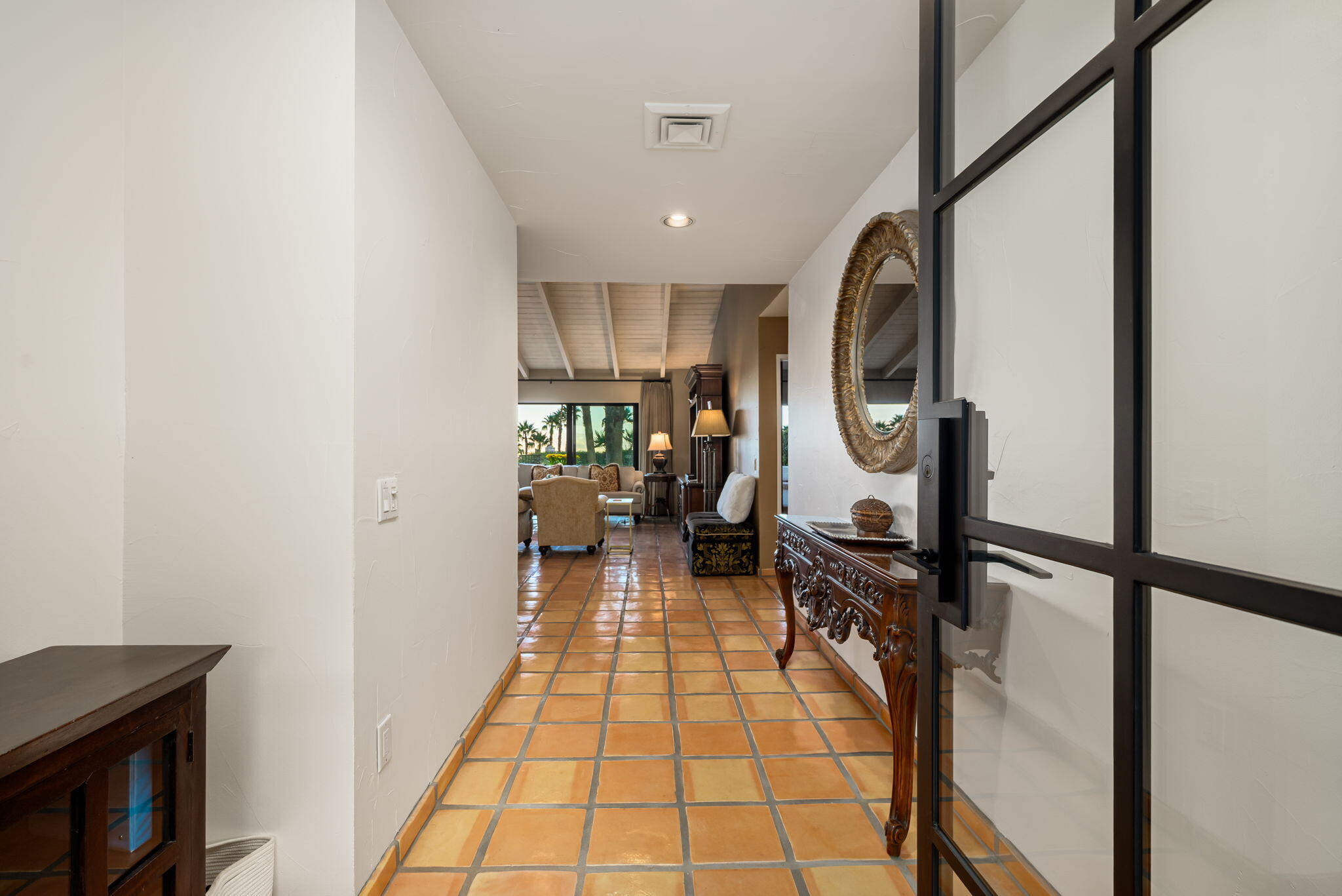 40320 Vía Entrada Rancho Mirage, CA 92270 - Photo 9 of 75 Entry